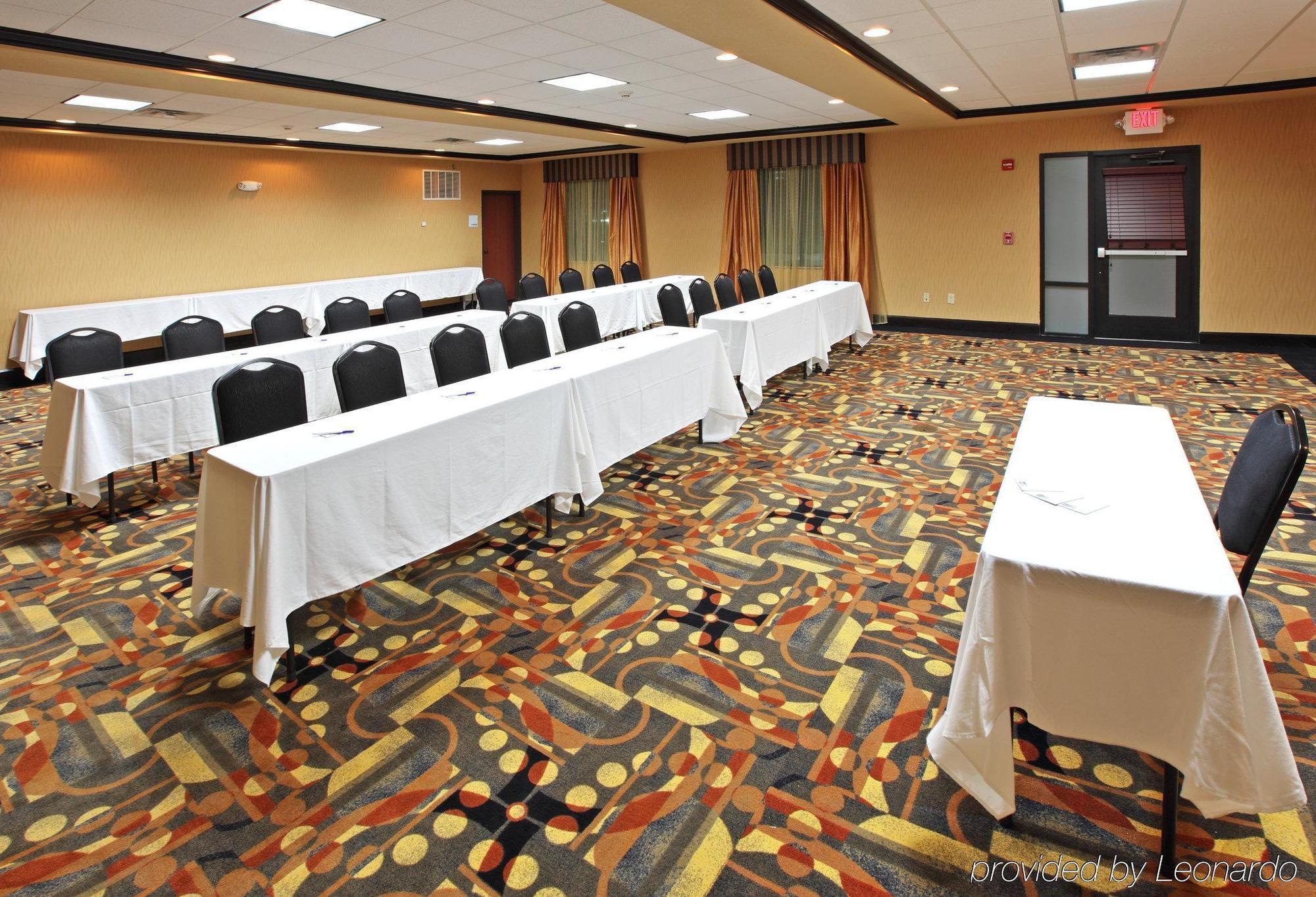 Holiday Inn Express Hotel & Suites Texarkana East By Ihg Instalações foto