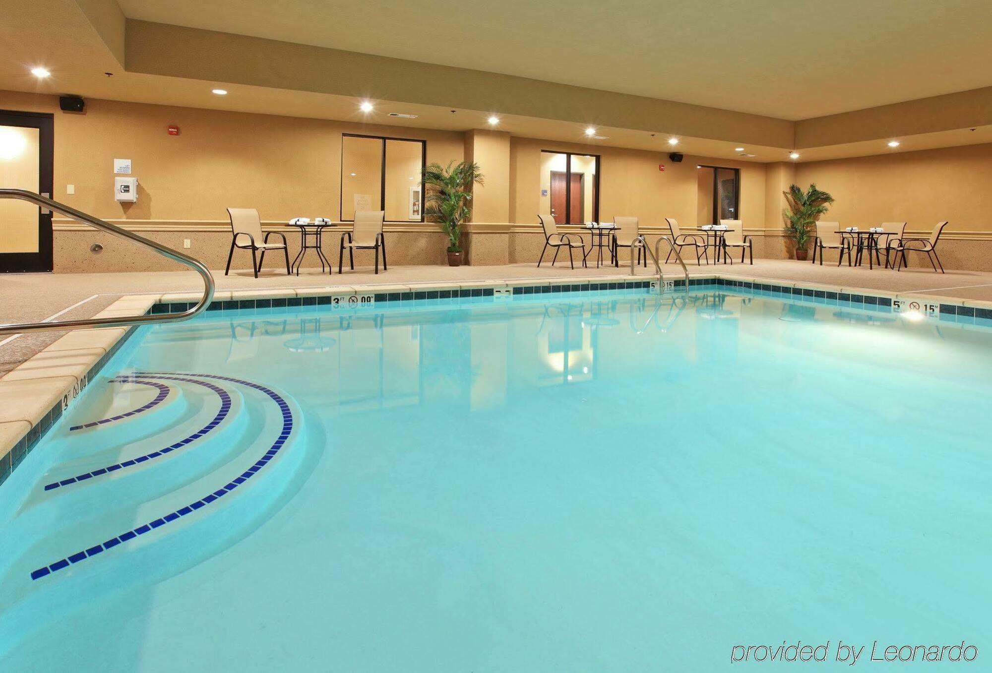 Holiday Inn Express Hotel & Suites Texarkana East By Ihg Instalações foto